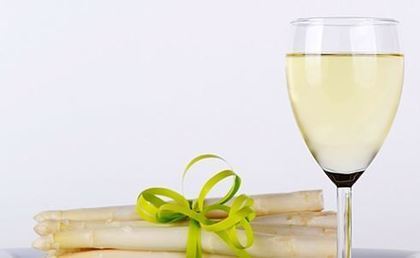 Viognier Weisswein aus Frankreich passt bestens zu Spargel! 